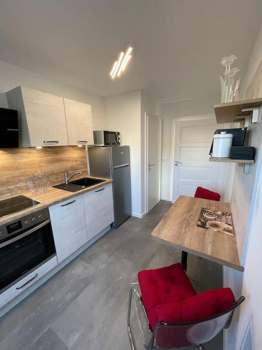 Komfortable Ferienwohnung In Halle-Kroellwitz Halle  Екстер'єр фото